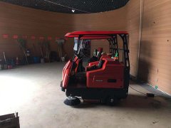 掃地機(jī)好用嗎,能用多長(zhǎng)時(shí)間