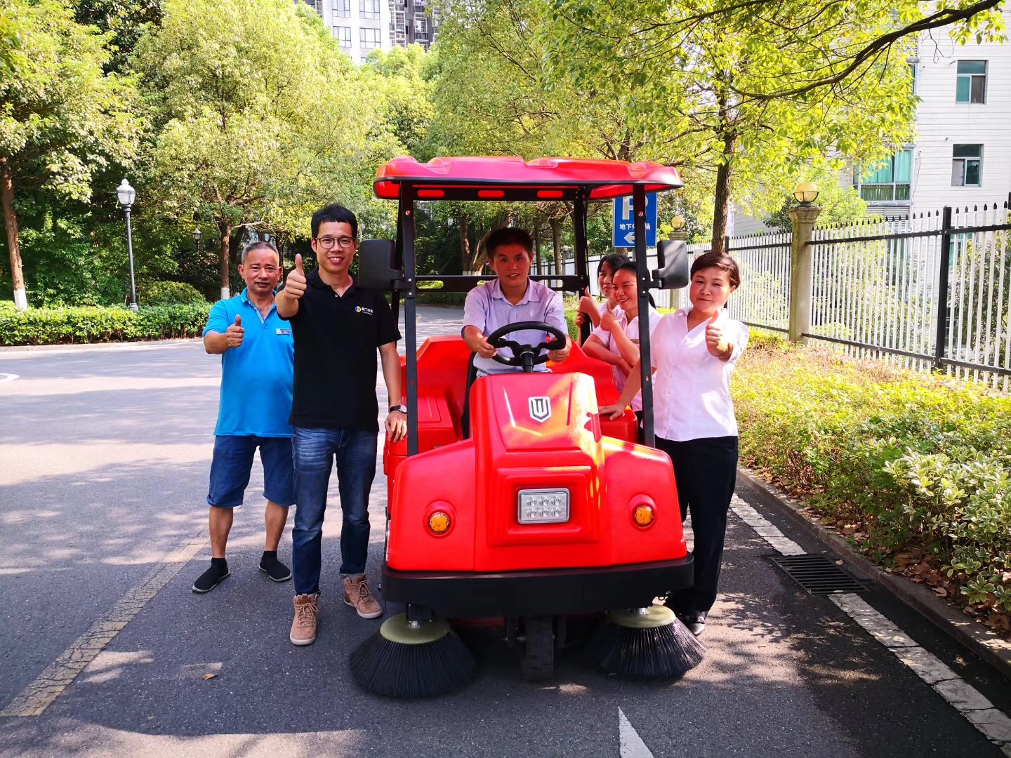 手推式掃地機(jī)使用后五大注意事項(xiàng)